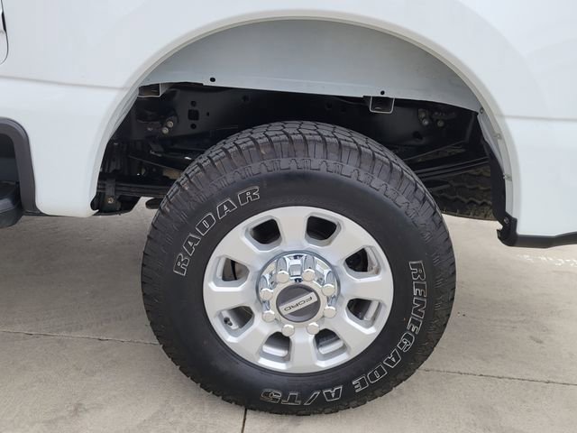 Certified 2024 Ford F350 XLT w/ FX4 Off-Road Package AWD/4WD image 13