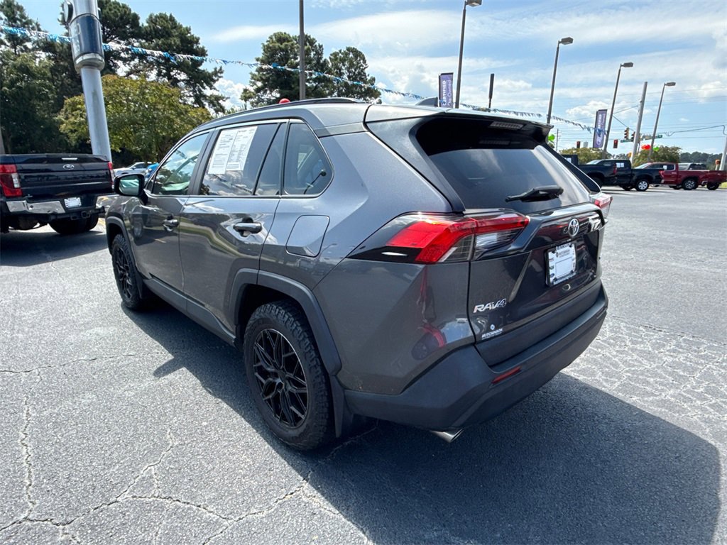 Used 2024 Toyota RAV4 XLE image 5