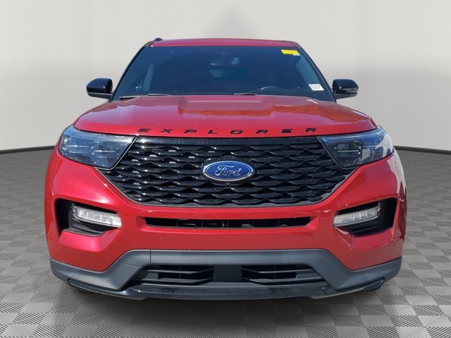 Certified 2023 Ford Explorer ST-Line w/ Class IV Trailer Tow Package image 3