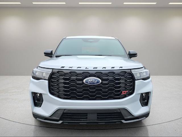 Certified 2026 Ford Explorer ST AWD/4WD image 2