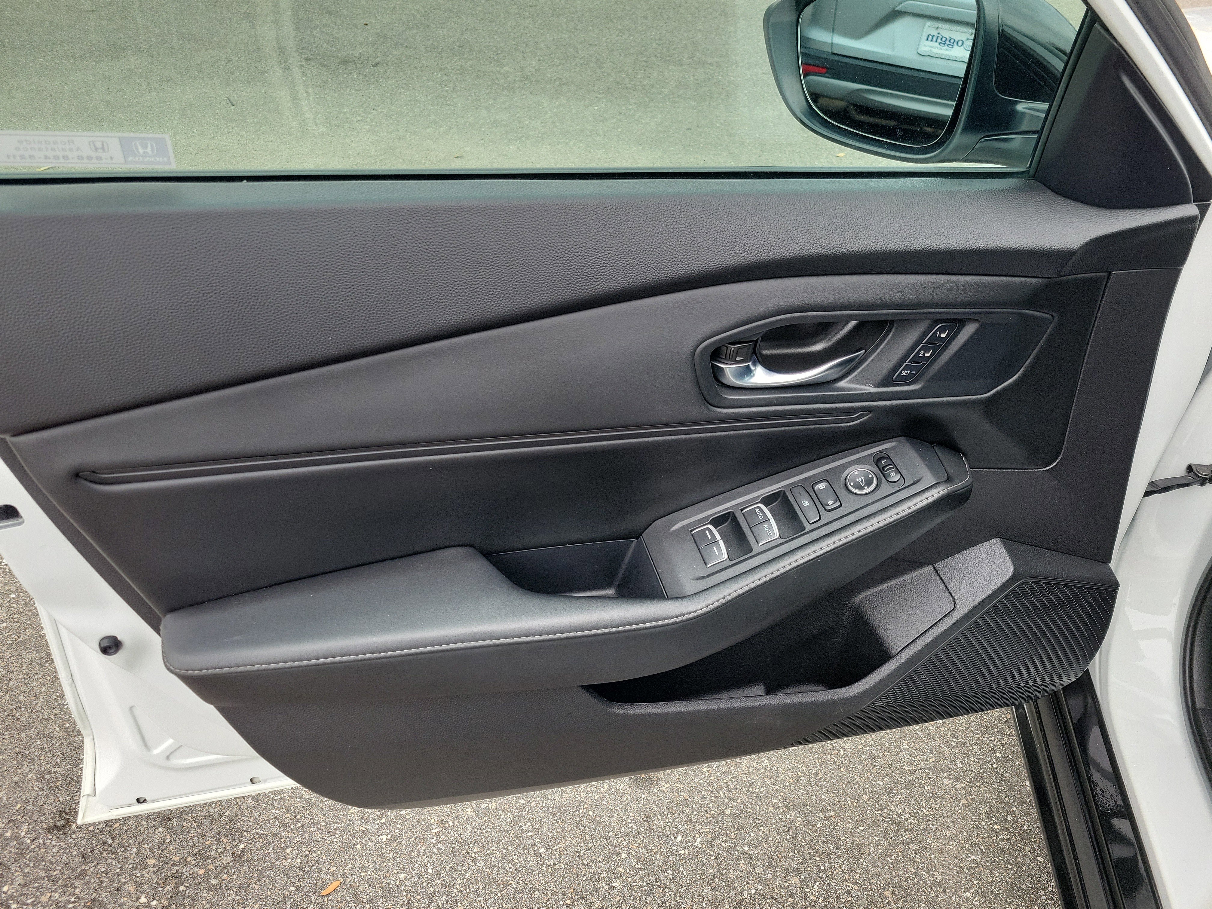 Used 2023 Honda Accord Sport image 5