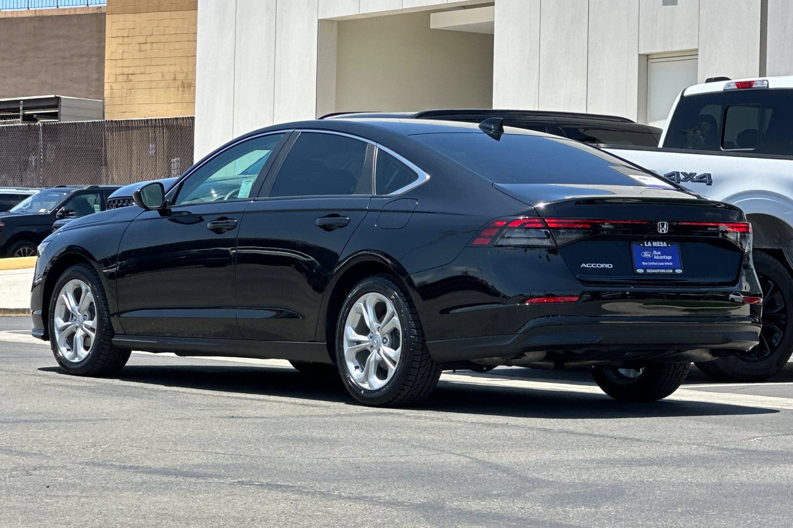 Used 2023 Honda Accord LX image 5