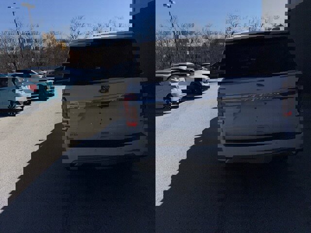 Certified 2020 Ford Expedition XLT w/ Equipment Group 202A image 19