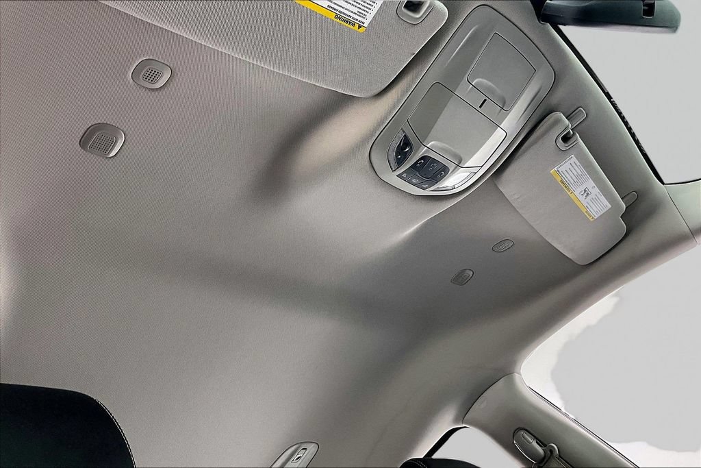 Used 2023 Chrysler Pacifica Touring-L FWD image 22