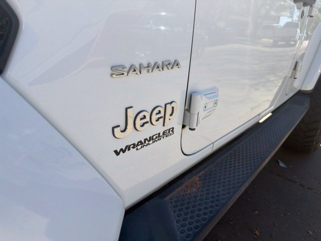Used 2020 Jeep Wrangler Unlimited Sahara w/ Uconnect 4C Nav & Sound Group AWD/4WD image 10