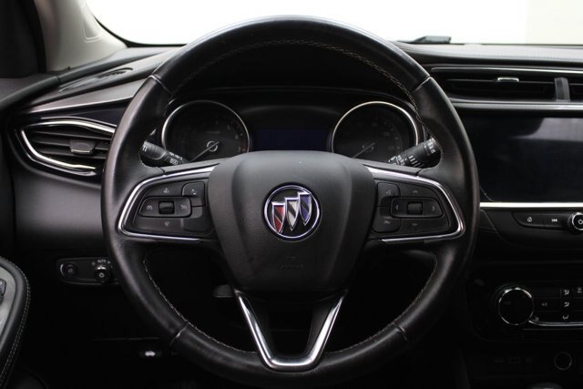Used 2023 Buick Encore GX Preferred w/ Cold Weather Comfort Package FWD image 9