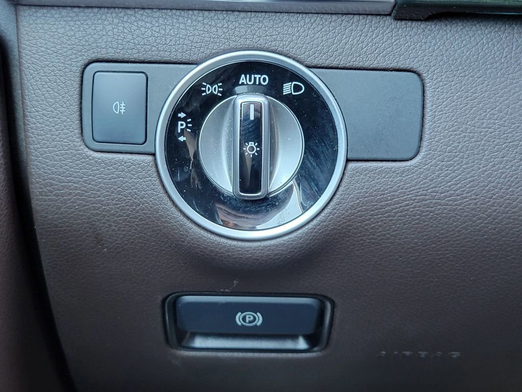 Used 2018 Mercedes-Benz GLS 450 4MATIC image 31