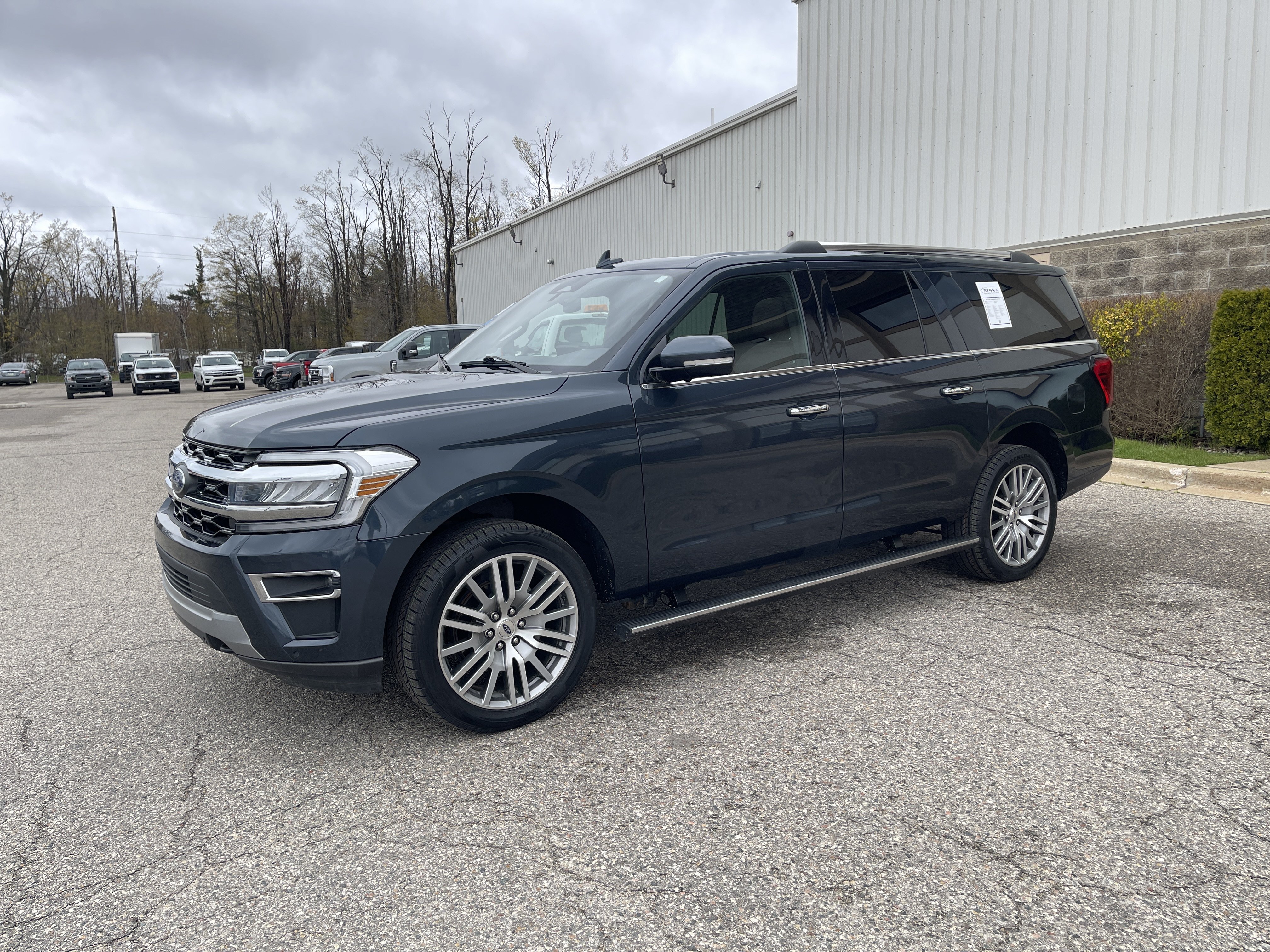 Certified 2022 Ford Expedition Max Limited AWD/4WD image 7
