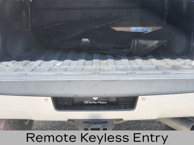 Used 2018 GMC Sierra 2500 Denali w/ Duramax Plus Package AWD/4WD image 18