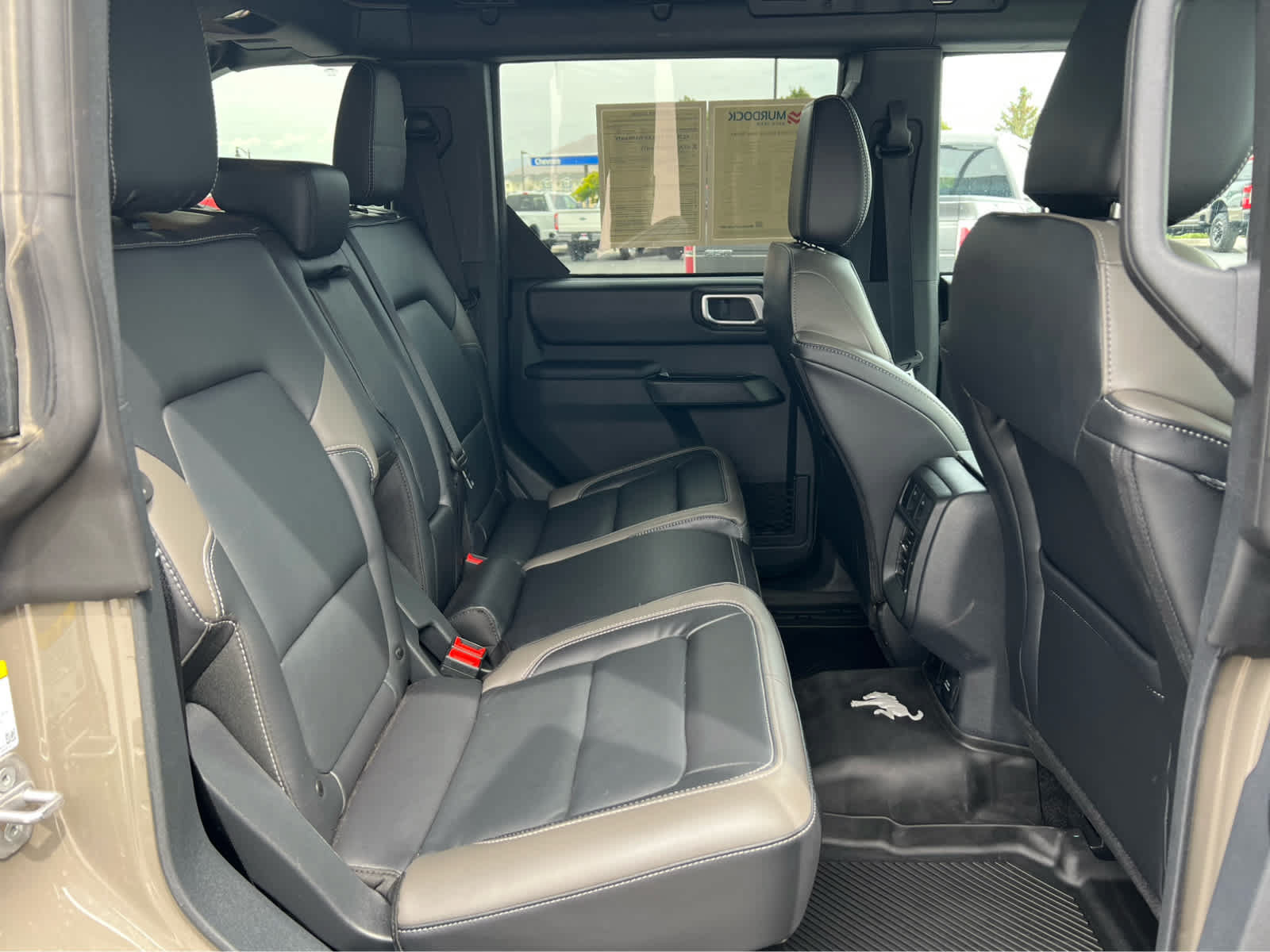 Certified 2025 Ford Bronco Outer Banks w/ Sasquatch Package AWD/4WD image 25