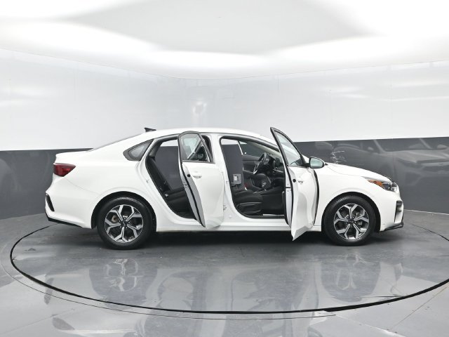Used 2021 Kia Forte LXS FWD image 26
