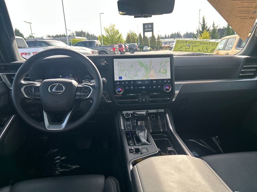 Used 2024 Lexus GX 550 w/ Cold Area Package AWD/4WD image 7