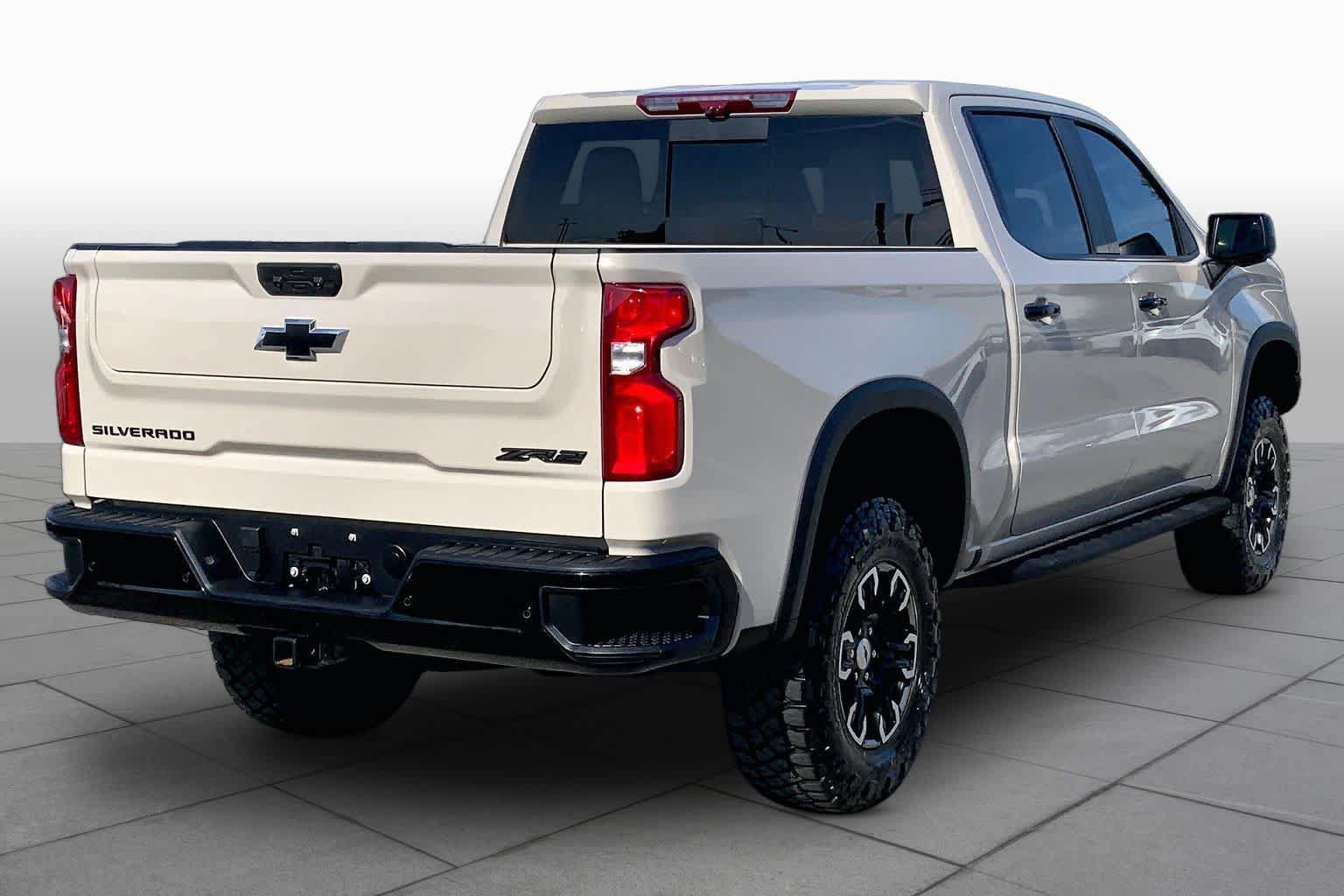 Used 2026 Chevrolet Silverado 1500 ZR2 w/ LPO, Dark Essentials Package AWD/4WD image 13