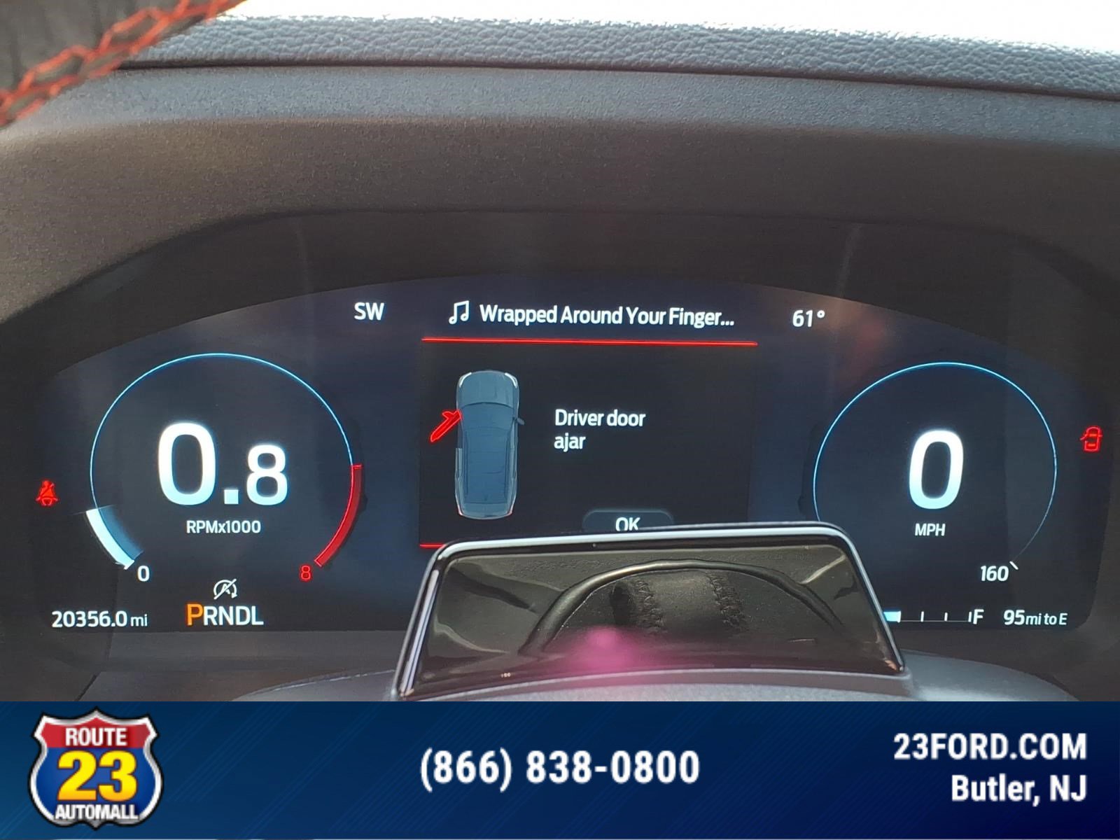 Certified 2025 Ford Explorer ST-Line w/ Premium Package AWD/4WD image 14