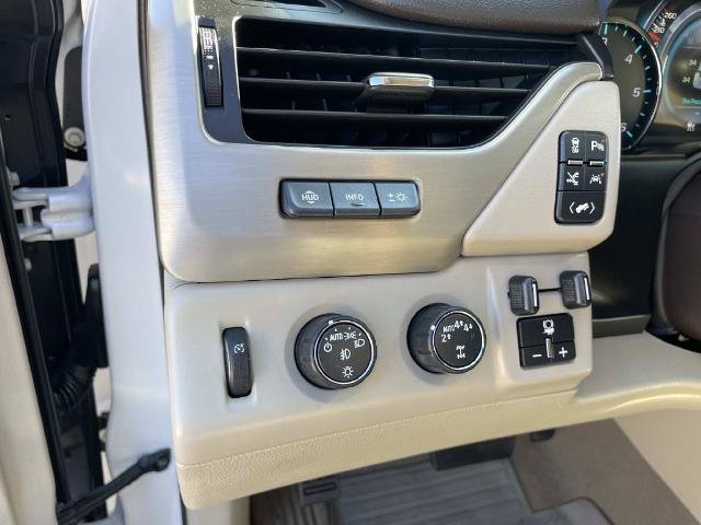 Used 2019 GMC Yukon Denali w/ Denali Ultimate Package AWD/4WD image 19