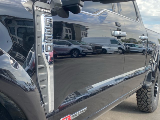 Certified 2026 Ford F350 Platinum w/ Platinum Plus Package AWD/4WD image 24