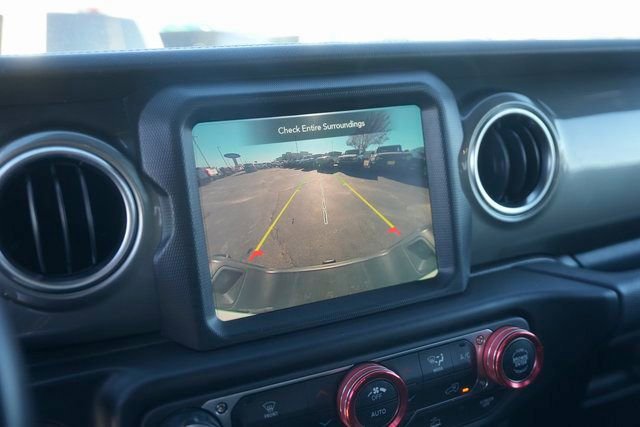 Used 2022 Jeep Gladiator Overland w/ Auxiliary Switch Group image 20