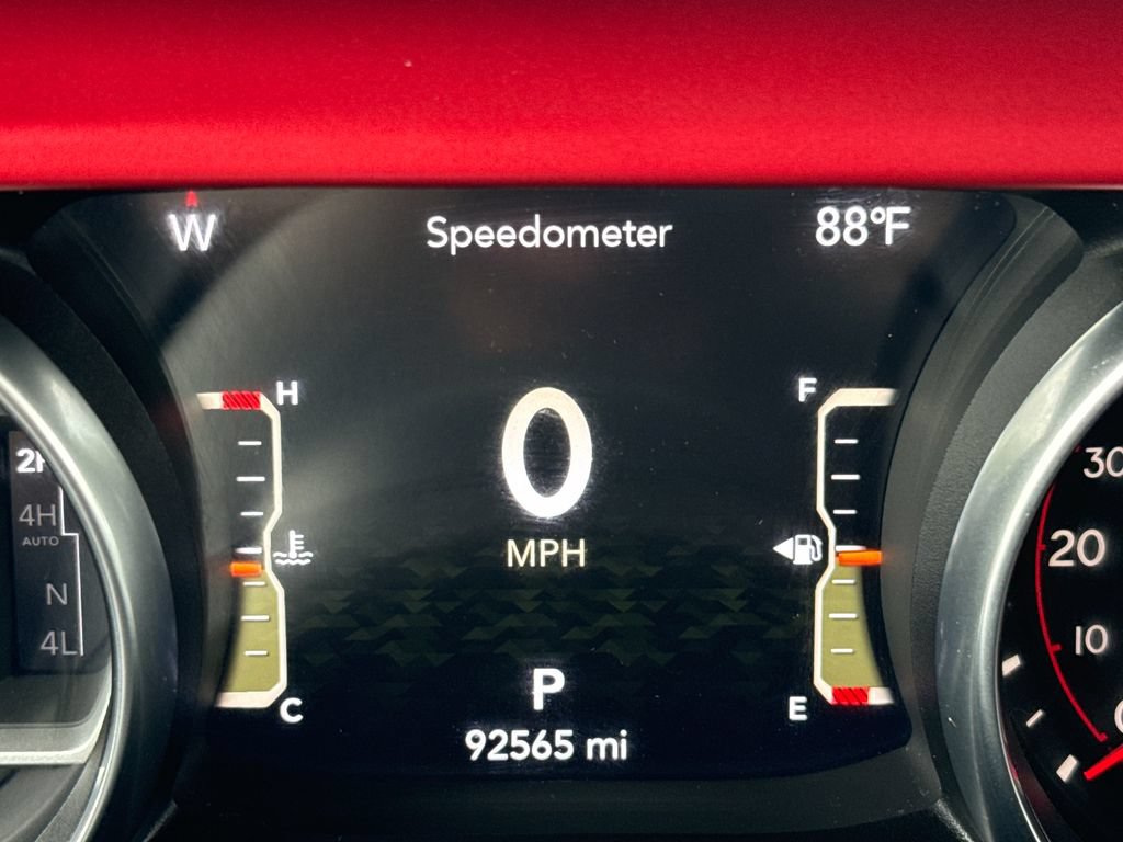 Used 2022 Jeep Gladiator Rubicon w/ LED Lighting Group AWD/4WD image 15
