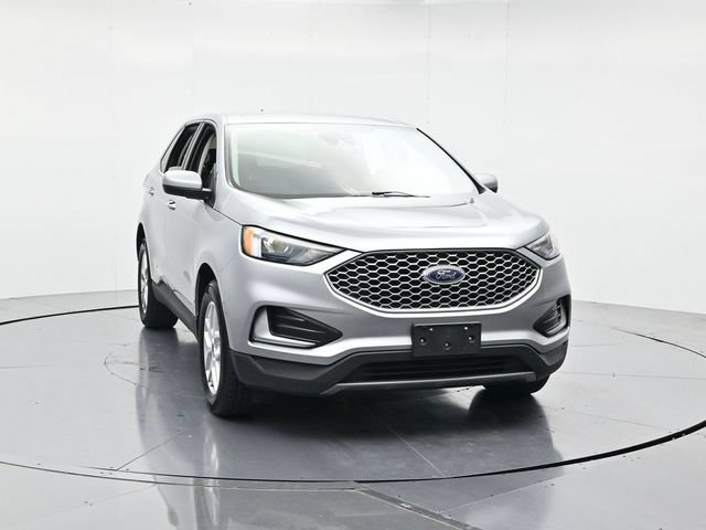 Certified 2024 Ford Edge SEL AWD/4WD image 4