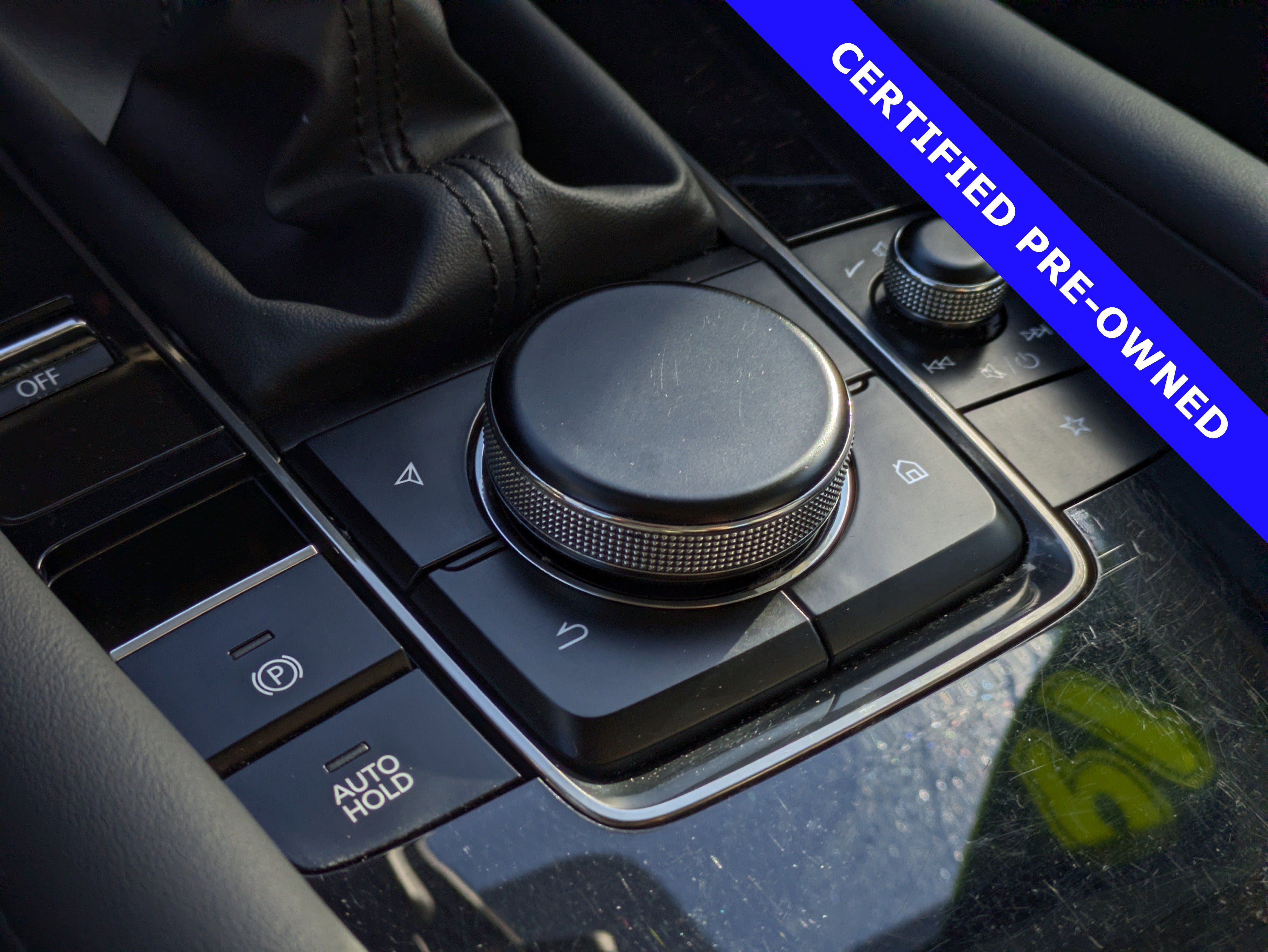 Used 2019 MAZDA MAZDA3 Sedan w/ Preferred Package image 29