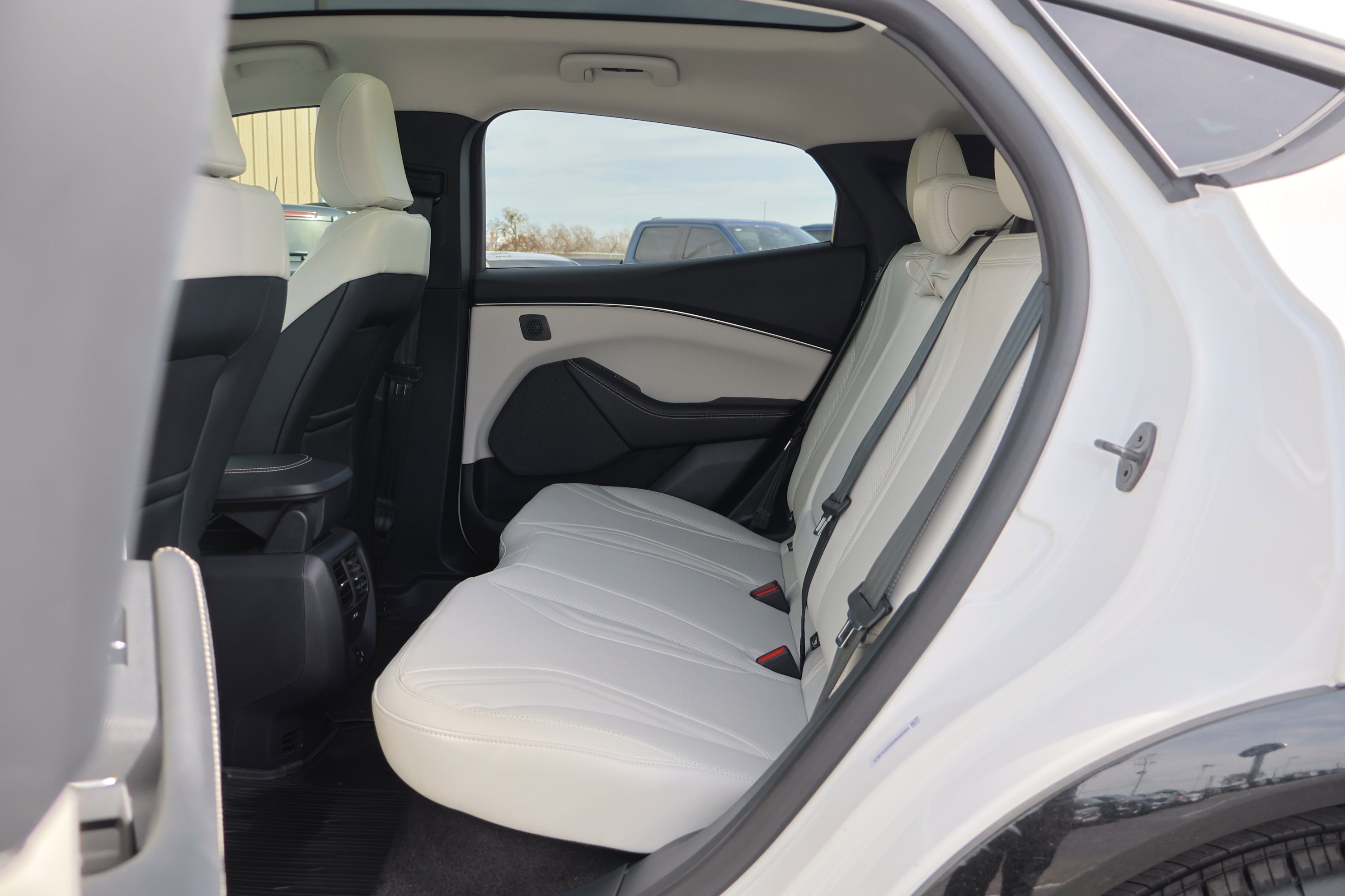 Certified 2024 Ford Mustang Mach-E Premium image 26