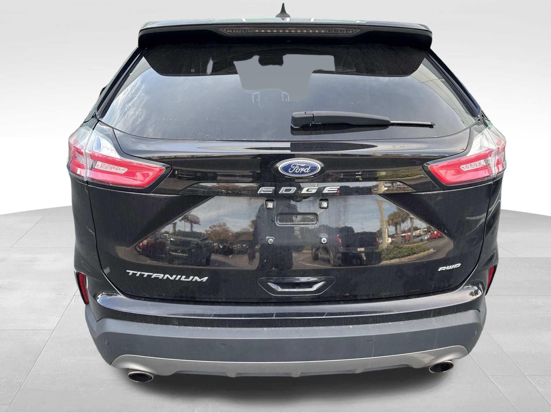 Certified 2024 Ford Edge Titanium image 17