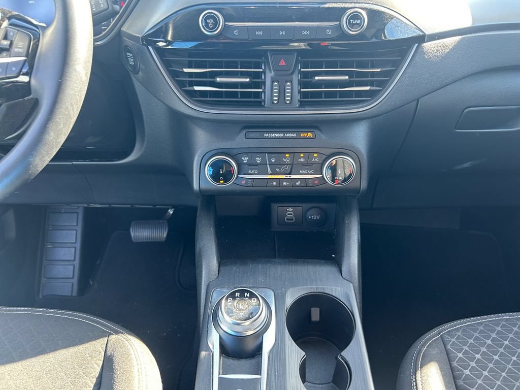 Certified 2024 Ford Escape Active AWD/4WD image 15
