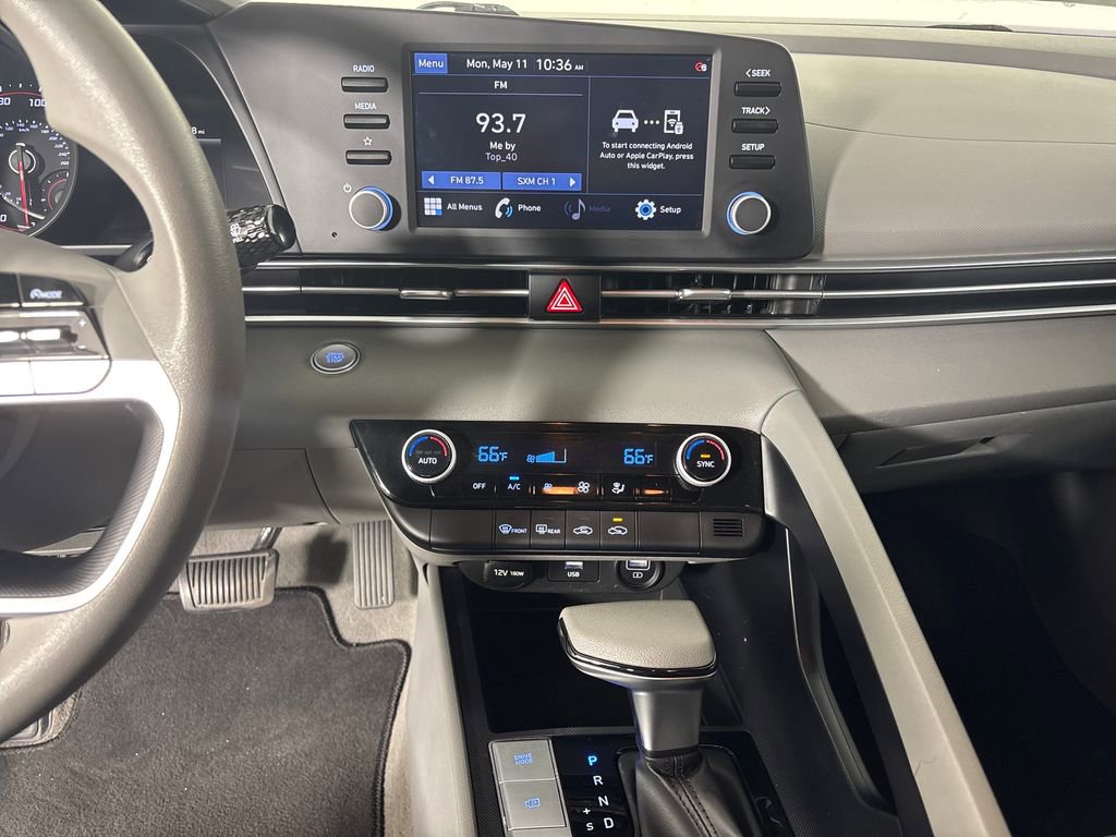 Used 2021 Hyundai Elantra SEL w/ Cargo Package FWD image 26