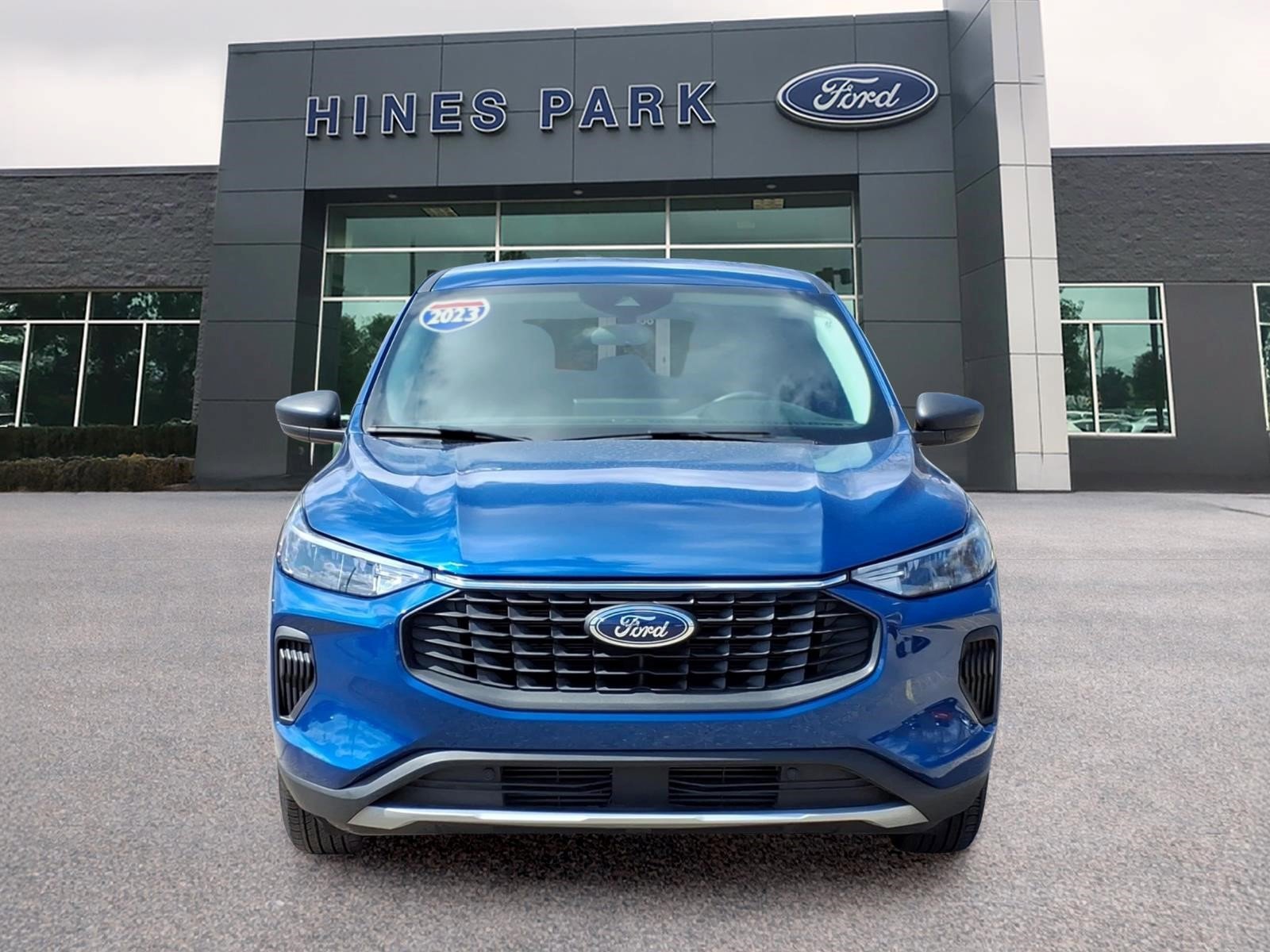 Certified 2023 Ford Escape Active w/ Tech Pack #1 AWD/4WD image 2