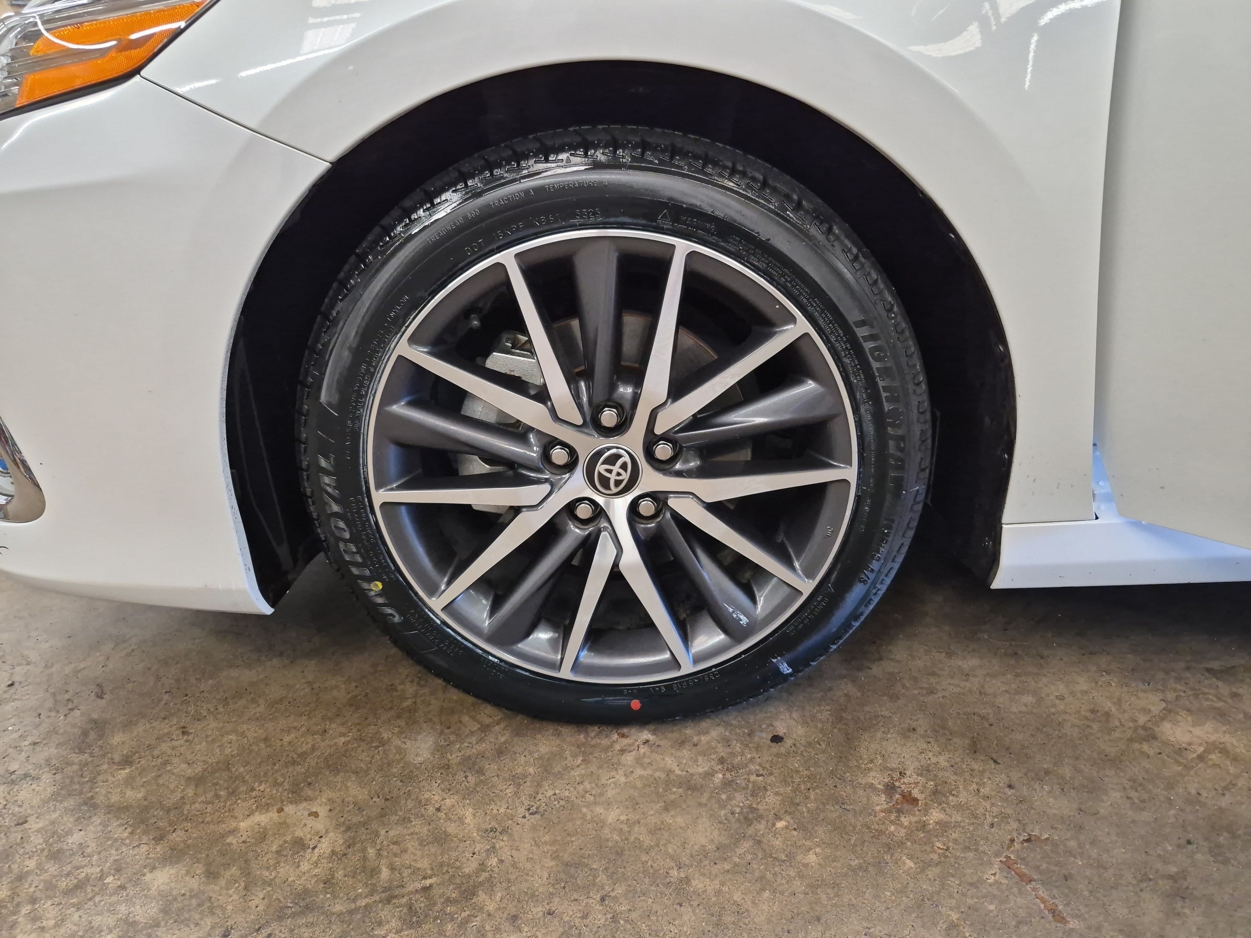 Used 2024 Toyota Camry XLE FWD image 8