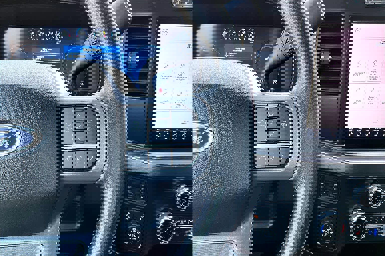 Certified 2023 Ford F250 Lariat w/ Tremor Off-Road Package image 26