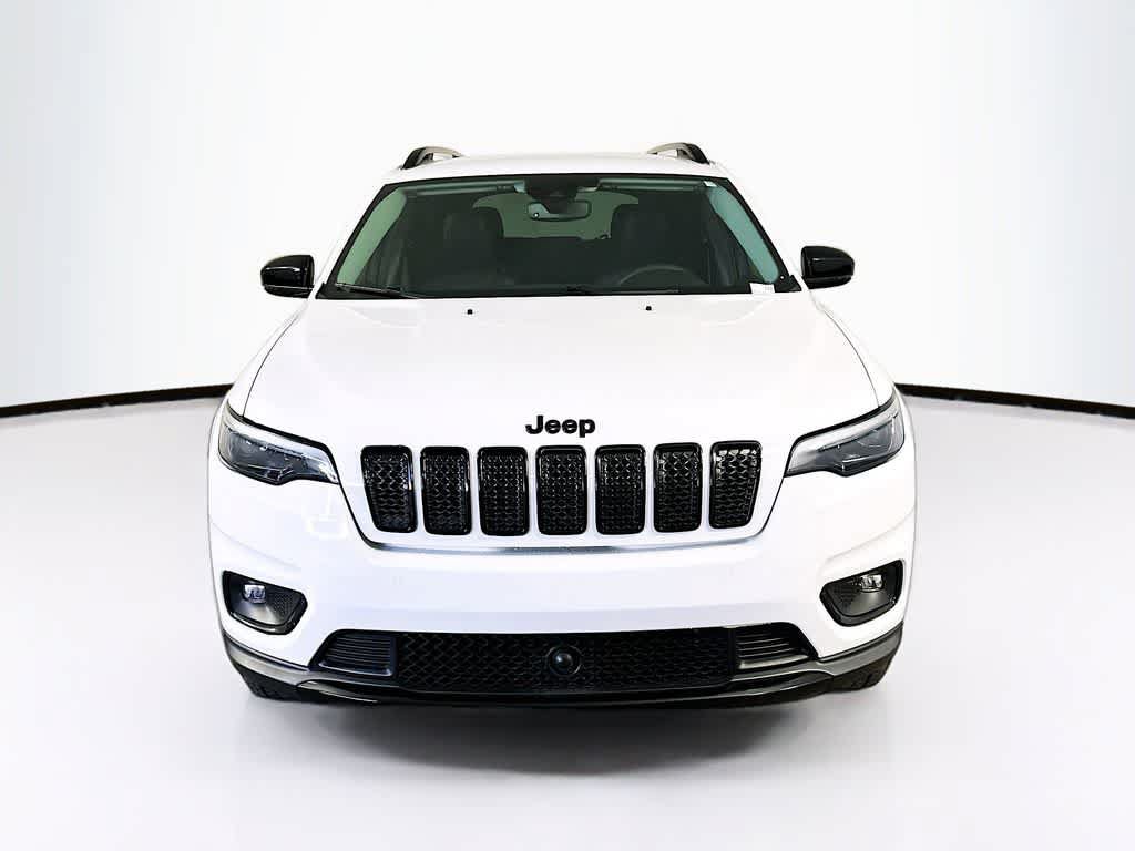 Used 2023 Jeep Cherokee Altitude Lux AWD/4WD image 6