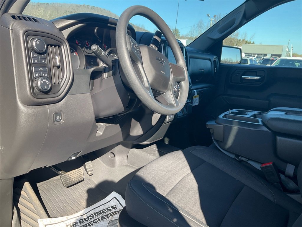 Used 2024 Chevrolet Silverado 1500 Custom Trail Boss image 15