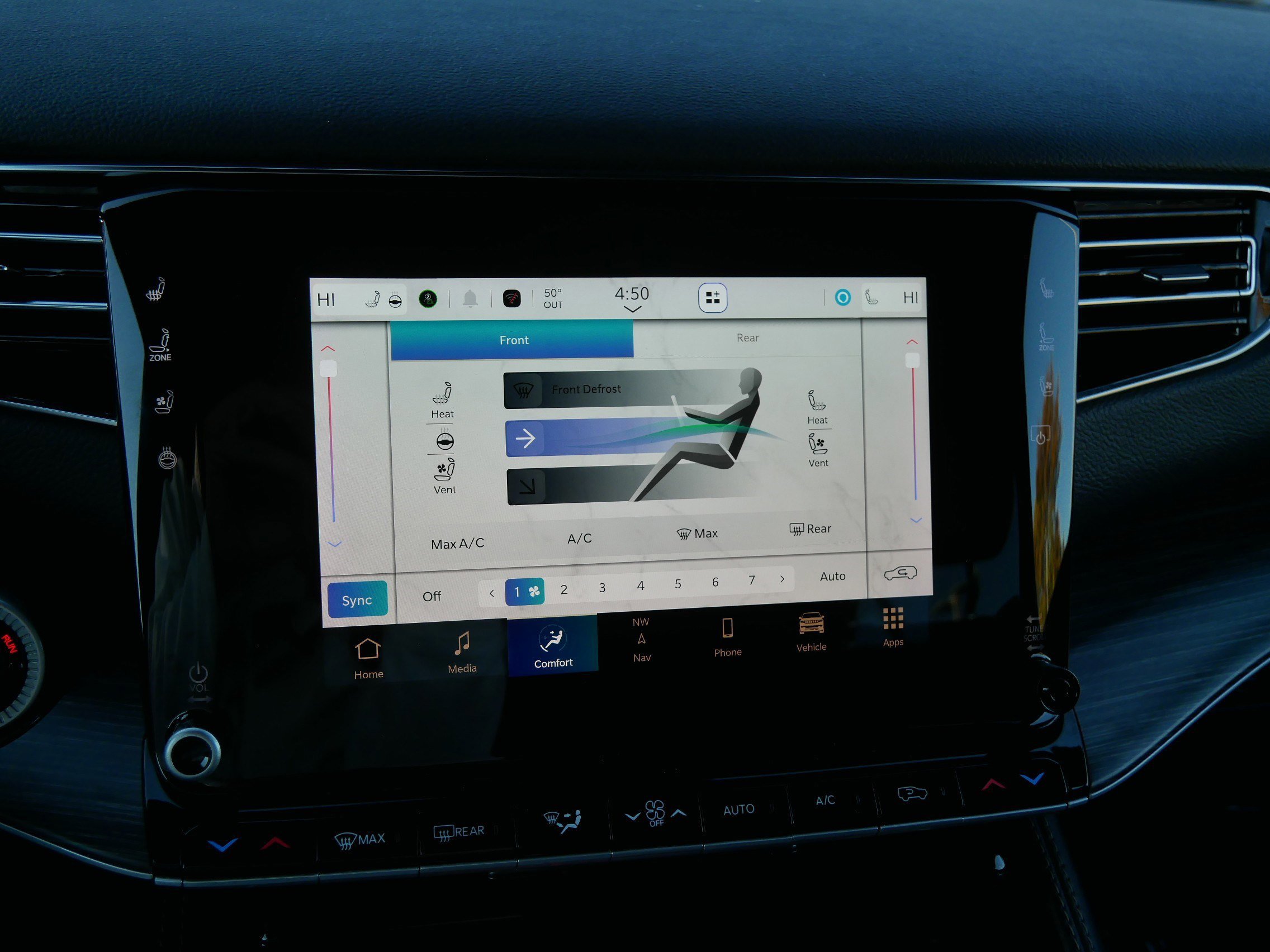 Used 2024 Jeep Wagoneer L Series II w/ Flexible Seating Group image 24