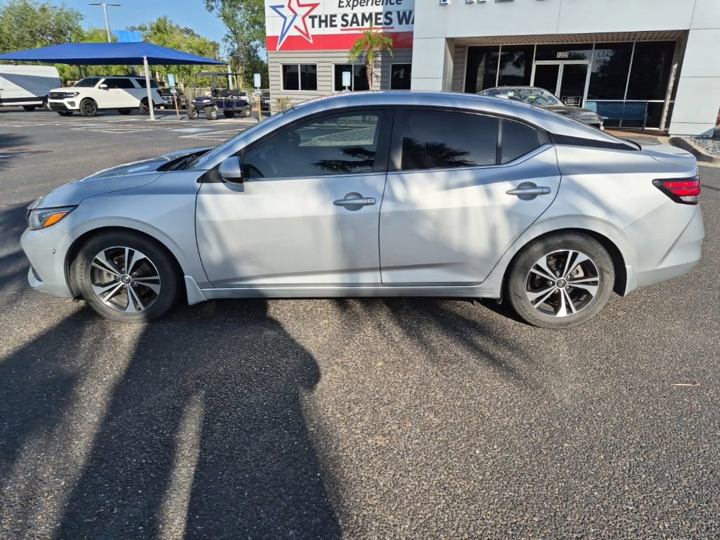 Used 2022 Nissan Sentra SV w/ All-Weather Package FWD image 2