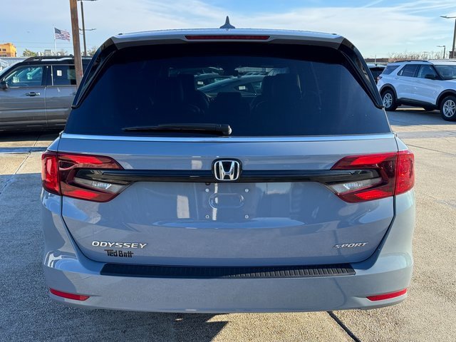 Used 2024 Honda Odyssey Sport image 9