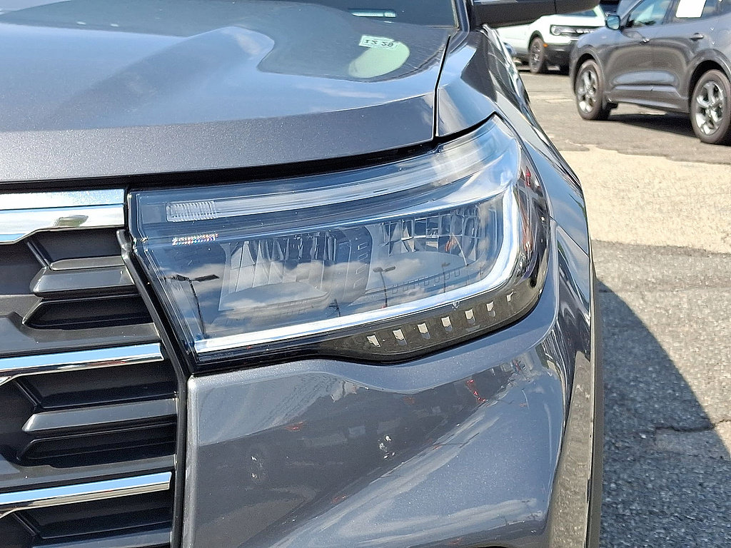 Certified 2025 Ford Explorer Active AWD/4WD image 34