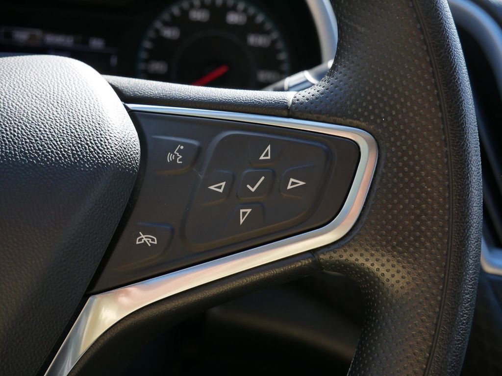 Used 2024 Chevrolet Malibu LT image 18