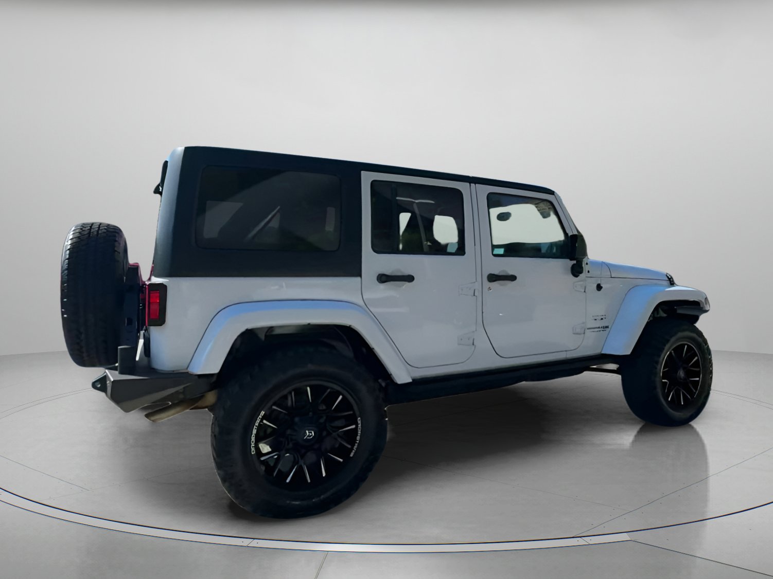 Used 2018 Jeep Wrangler Unlimited Sahara image 29