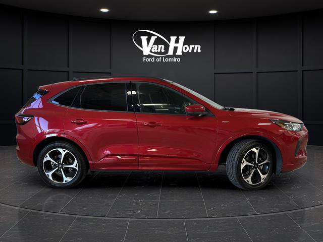 Certified 2025 Ford Escape ST-Line Elite image 4