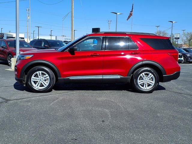 Certified 2024 Ford Explorer XLT w/ Equipment Group 202A AWD/4WD image 5
