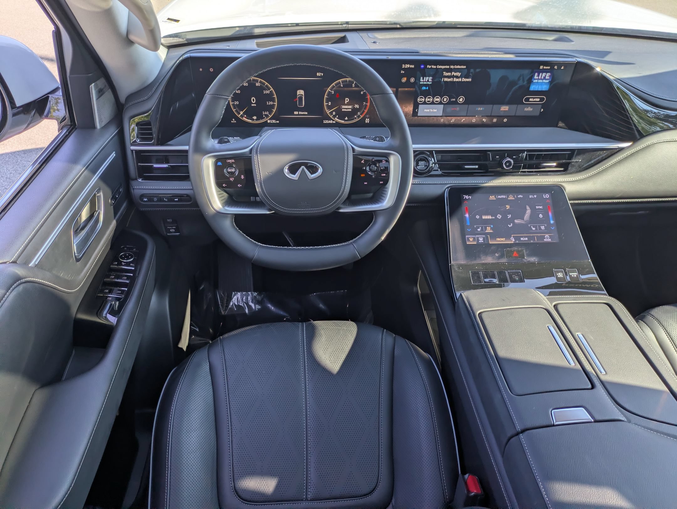 Used 2025 INFINITI QX80 Sensory AWD/4WD image 32