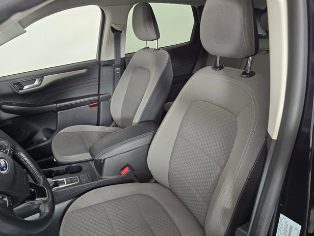 Certified 2021 Ford Escape SE w/ SE Sport Appearance Package image 21