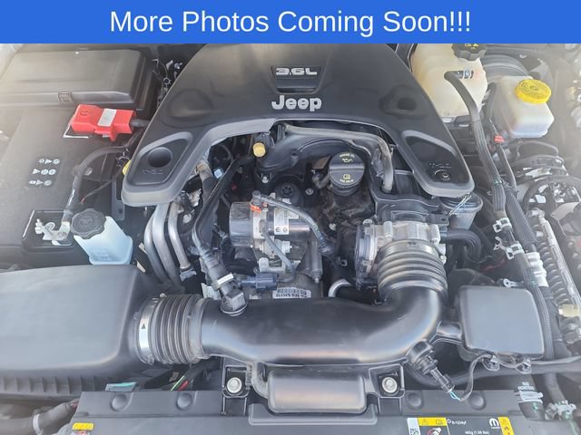 Used 2021 Jeep Wrangler Unlimited Rubicon w/ Dual Top Group AWD/4WD image 20