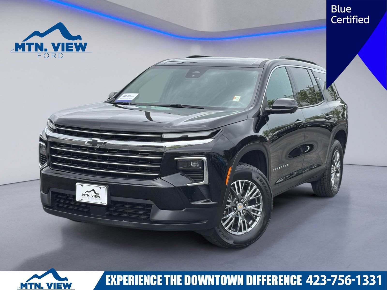Used 2024 Chevrolet Traverse LT