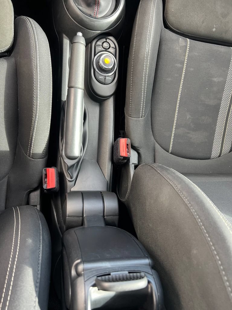 Used 2021 MINI Cooper S w/ 6.5" Touchscreen Package FWD image 19