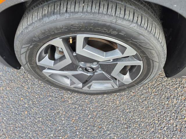 Used 2024 Hyundai Palisade Limited FWD image 29