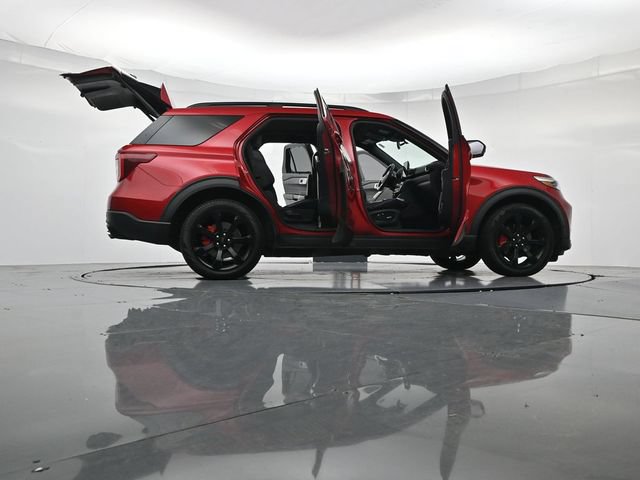 Certified 2020 Ford Explorer ST w/ ST Street Pack AWD/4WD image 65