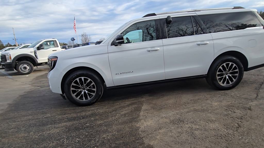 Certified 2025 Ford Expedition Max Platinum AWD/4WD image 16