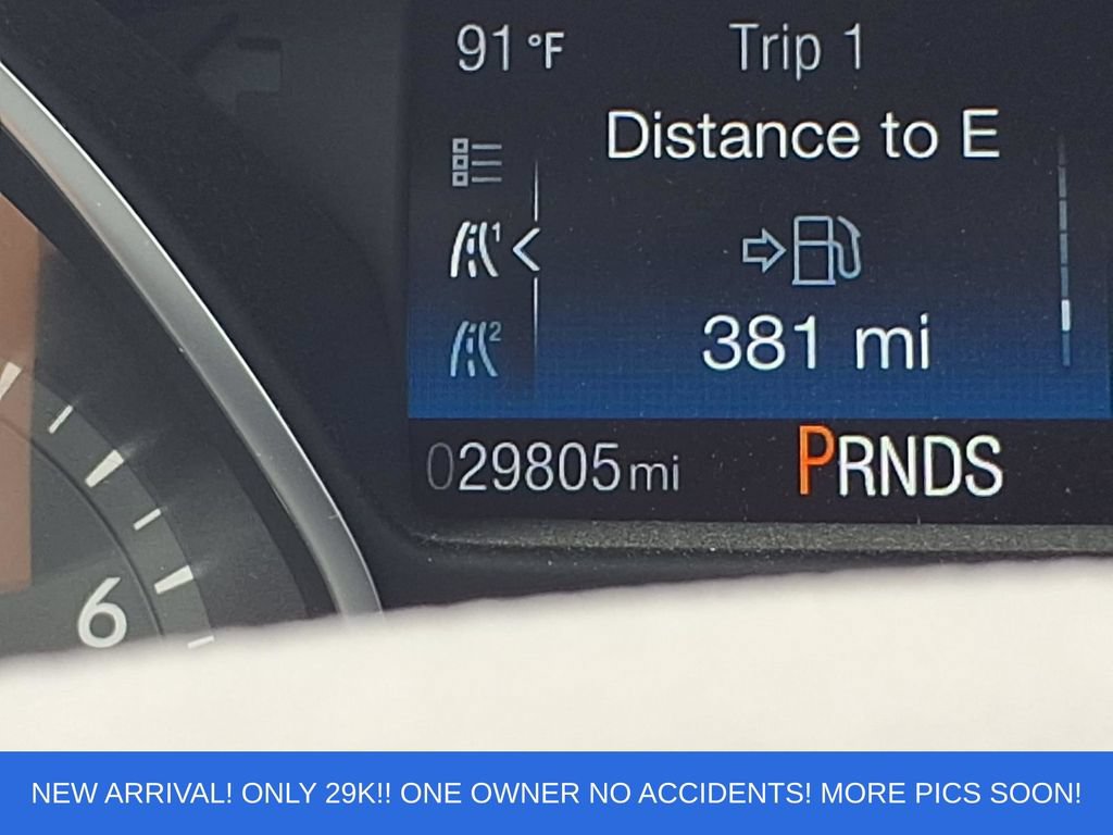 Certified 2018 Ford Focus SEL FWD image 19